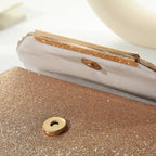 Accessoire tendance de soirée en pochette pour femme