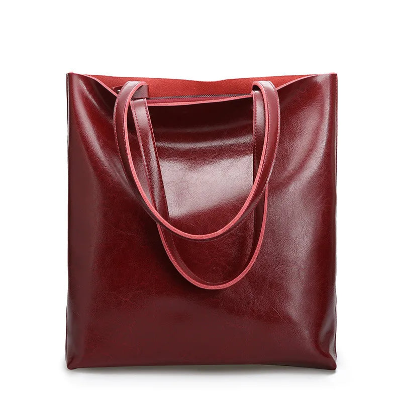 Cabas femme matière cuir type tote bag