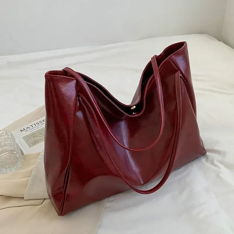 Cabas raffiné au format tote bag pratique