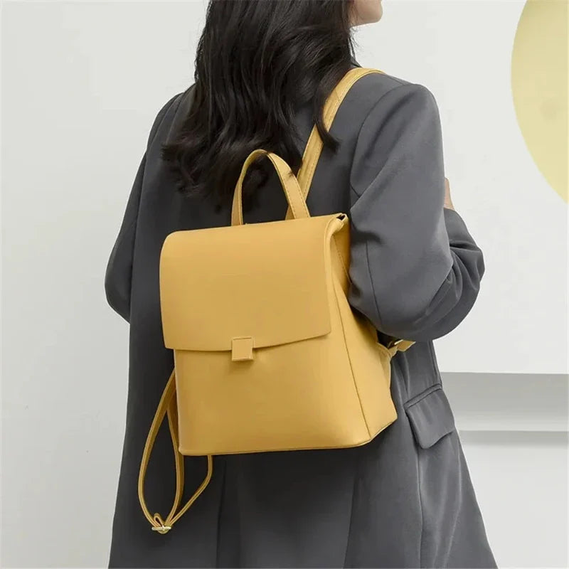 Cartable sac à dos au style minimaliste et raffiné