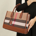 Élégant sac en tissu et simili au format fourre-tout
