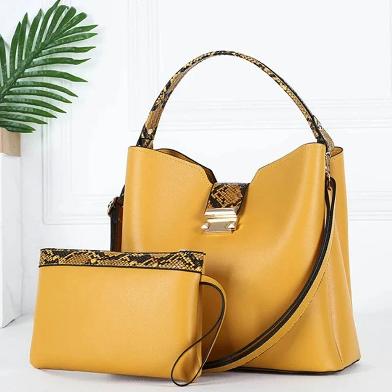 Ensemble coordonné de sac et pochette