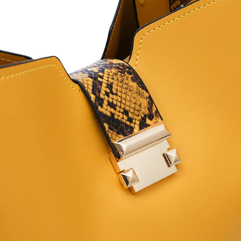 Ensemble de sac avec pochette coordonnée