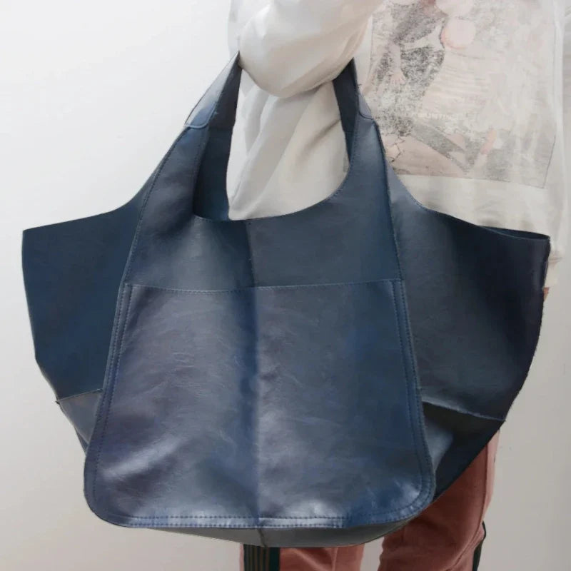 Grand cabas modèle iconique avec plusieurs poches