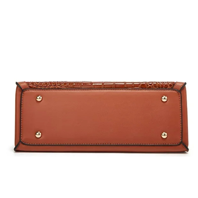 Lot féminin avec sac et portefeuille