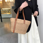 Panier à main marron au style vintage