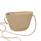 Panier en paille pensé pour une petite fille
