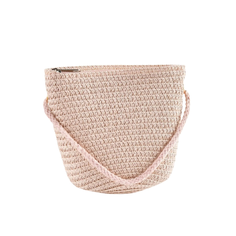 Panier en paille pour petite fille
