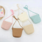 Panier enfant en paille pour petite fille