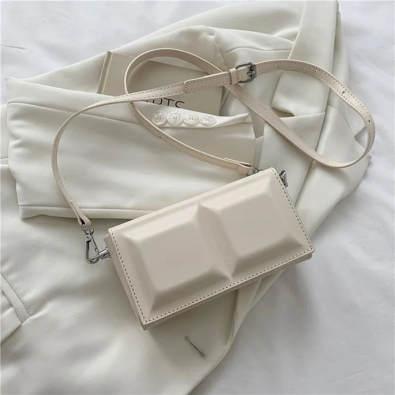 Petit modèle de sac à main rectangle