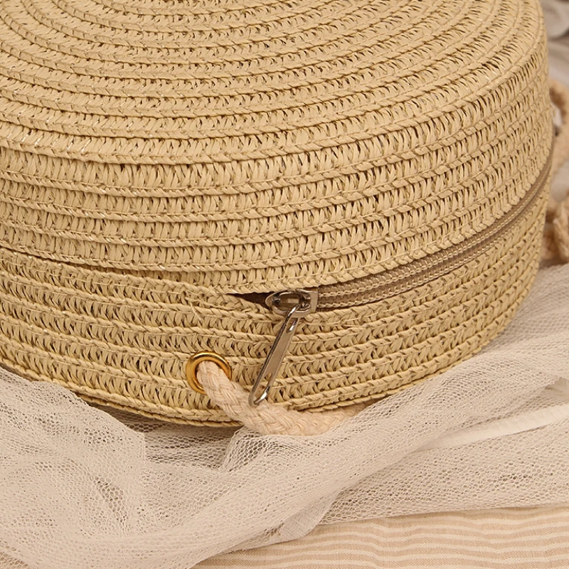 Petit sac arrondi en paille