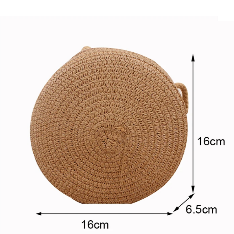 Petit sac de forme ronde en paille
