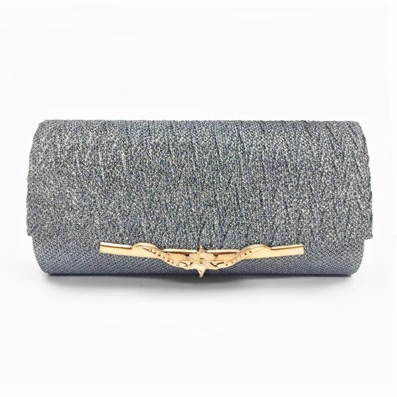 Pochette de soirée à l'esprit luxe