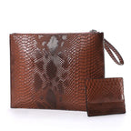 Pochette de soirée effet peau de serpent
