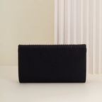 Pochette dorée destinée au mariage