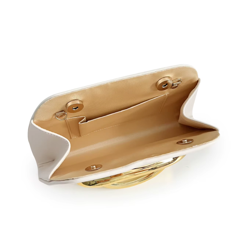 Pochette pour femme destinée au mariage