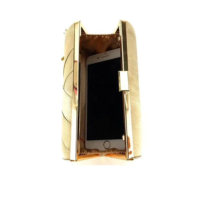 Pochette pour soirée au style luxueux