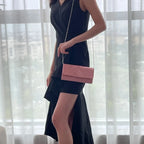 Pochette rose moderne pour soirée