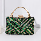 Pochette scintillante verte destinée aux soirées