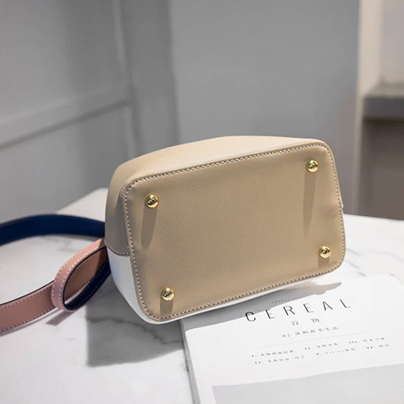 Sac à bandoulière luxueux pour femme, forme seau