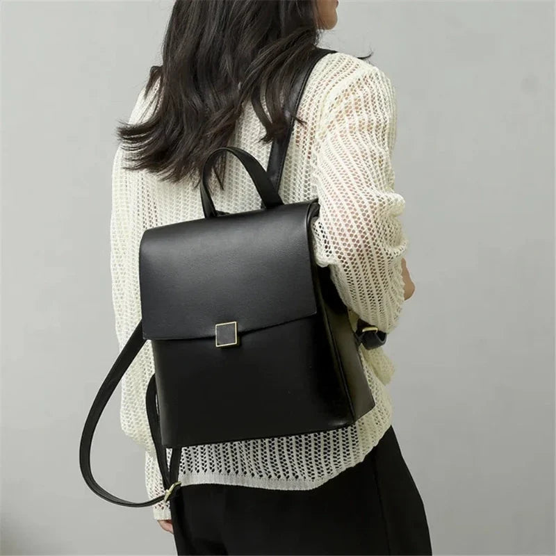 Sac à dos façon cartable épuré et raffiné