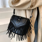 Sac à l’allure besace avec franges
