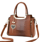 Sac à main au look croco