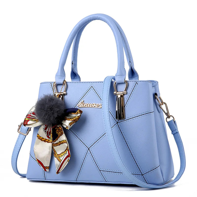 Sac à main avec foulard