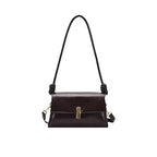 Sac à main baguette chic et sophistiqué