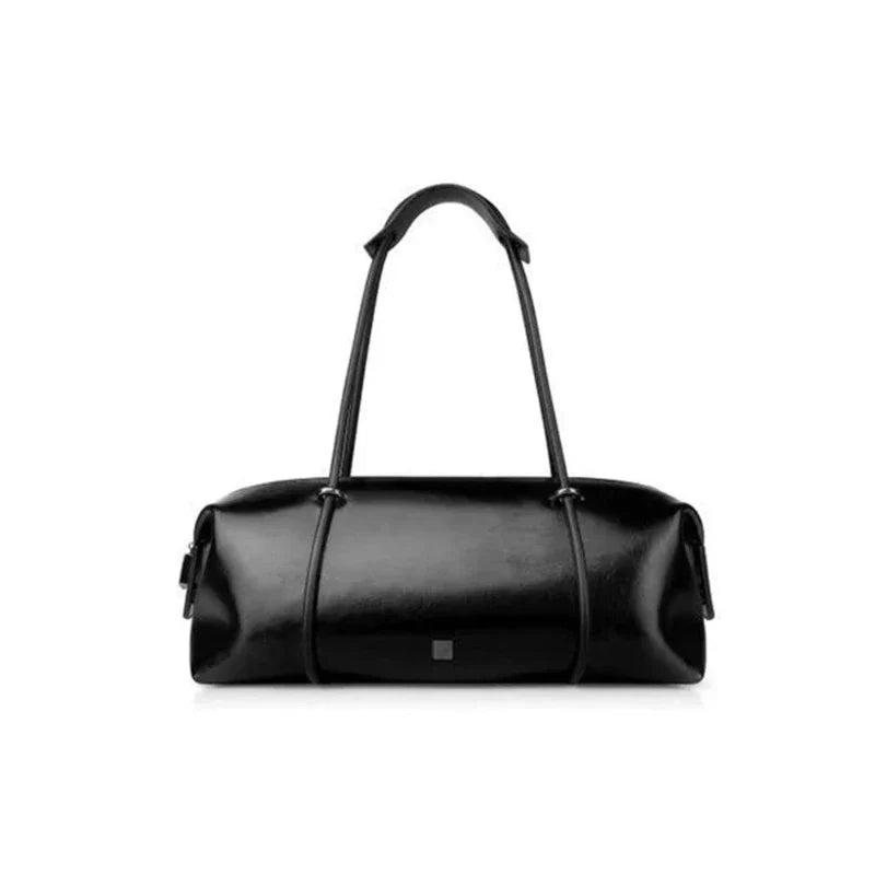 Sac à main baguette noir au look intemporel et raffiné