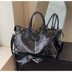 Sac à main brillant aux accents tendance et pailletés