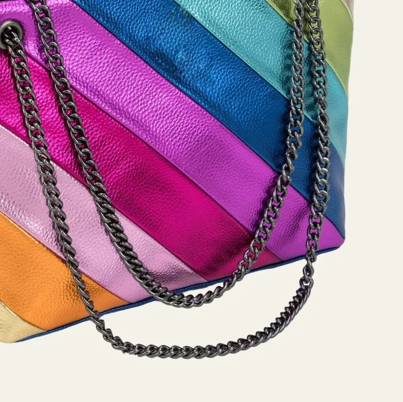 Sac à main design avec rayures multicolores