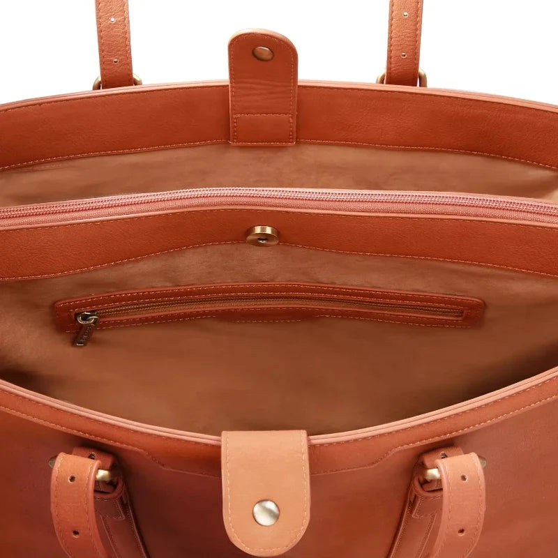 Sac à main destiné aux cours