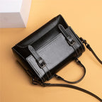 Sac à main effet cartable en cuir noir pour femme