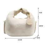 Sac à main effet fausse fourrure