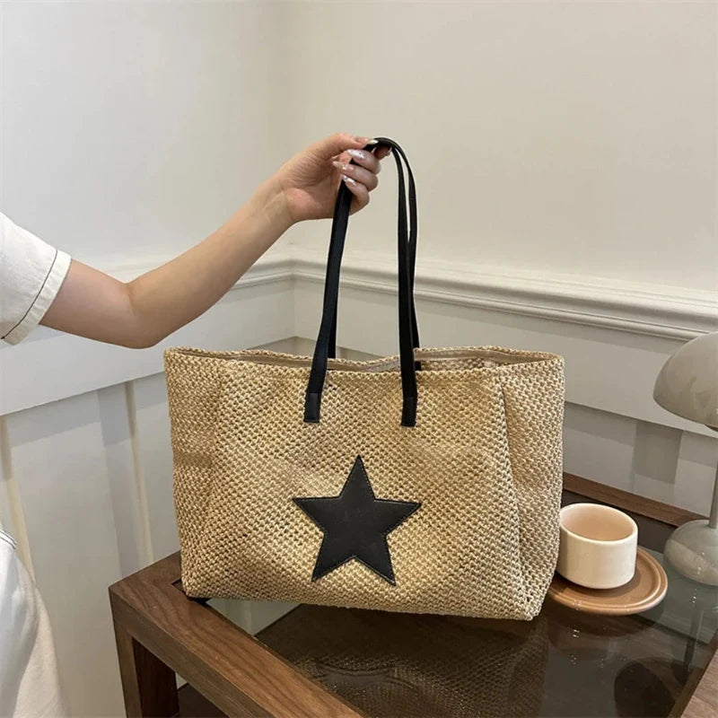 Sac à main en raphia grand et indémodable