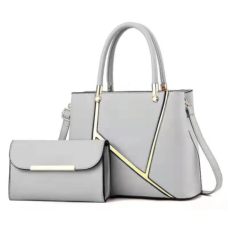 Sac à main et porte-monnaie en ensemble