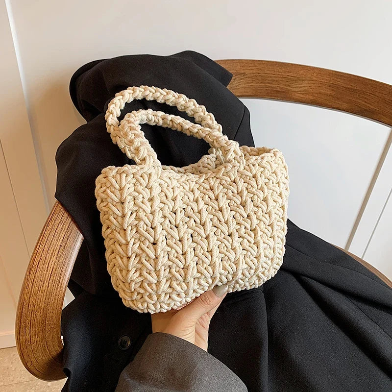 Sac à main façon panier de plage