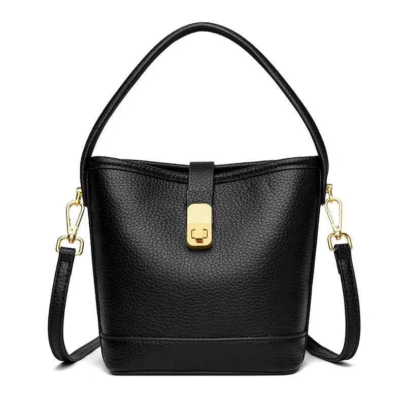 Sac à main format seau avec sangle bandoulière