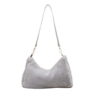 Sac à main gris et doux en fausse fourrure