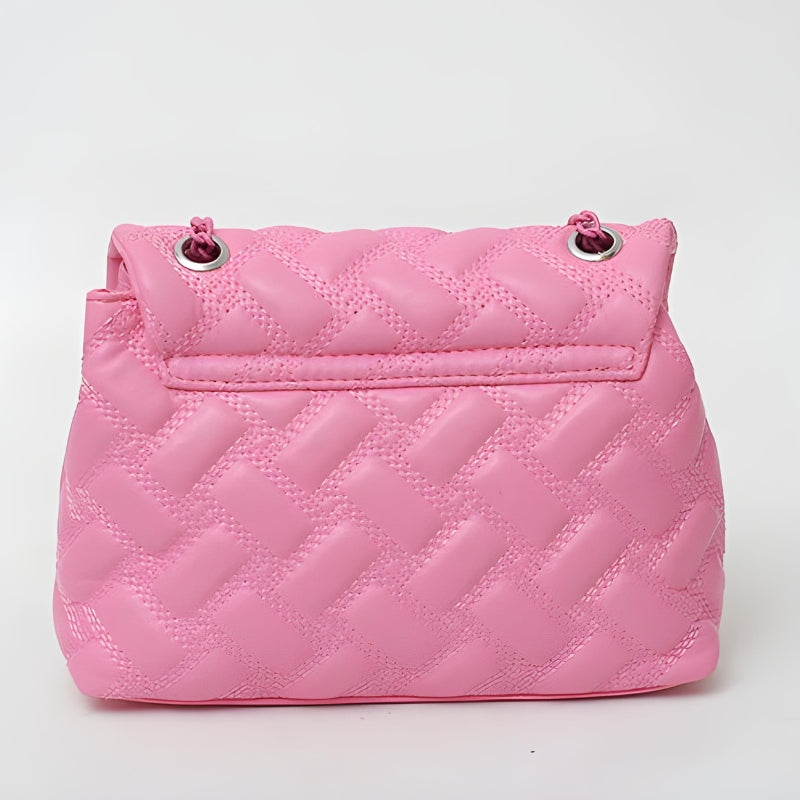Sac à main matelassé et chaîné