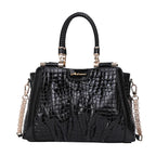 Sac à main noir au design chic