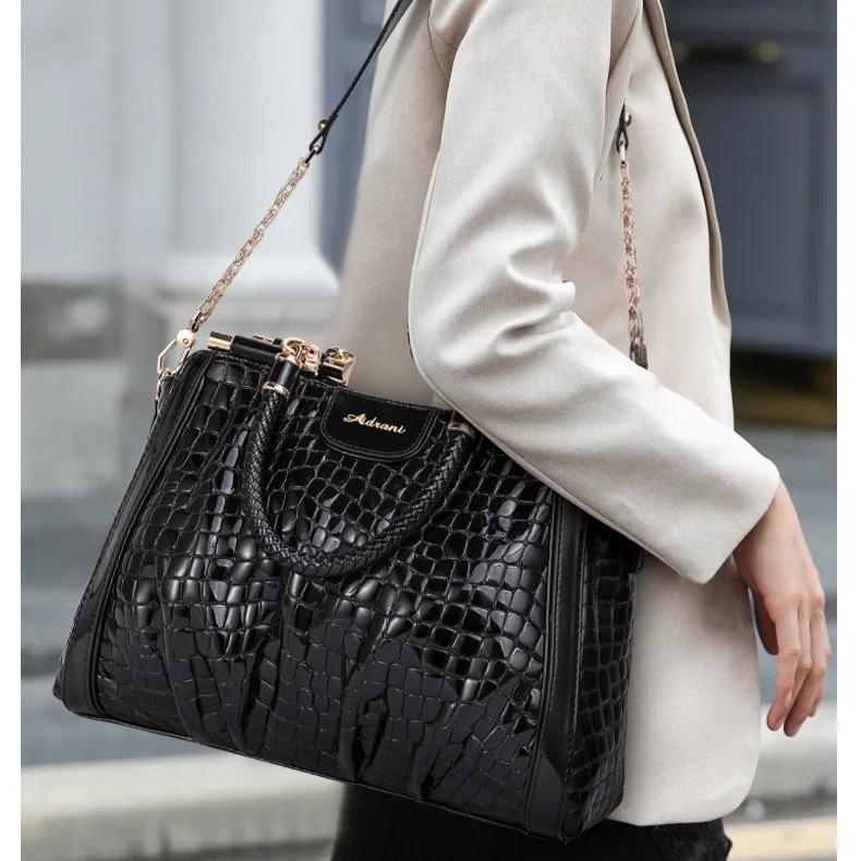 Sac à main noir au look chic