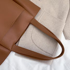 Sac à main noir style cabas