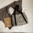 Sac à main nylon blanc au motif léopard