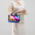 Sac à main rayé multicolore au style original
