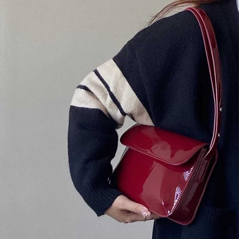Sac à main rouge de prestige