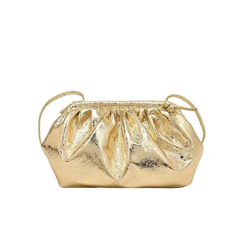 Sac à main somptueux de soirée, effet froissé moderne