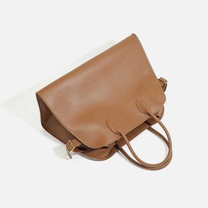 Sac à main spacieux marron de style fourre-tout