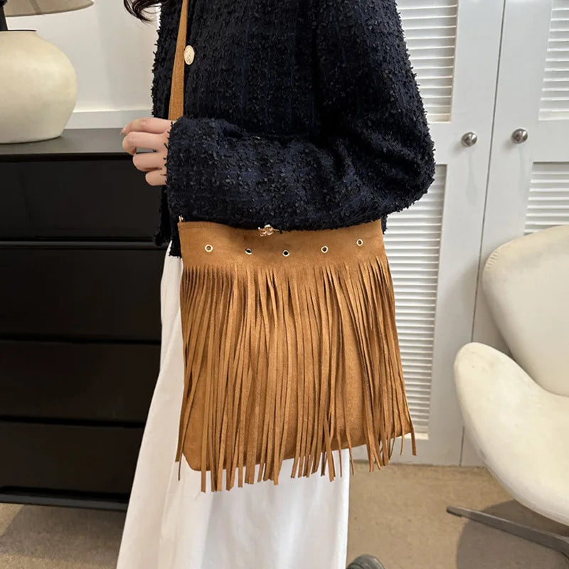 Sac à main style bohème chic et frange stylée